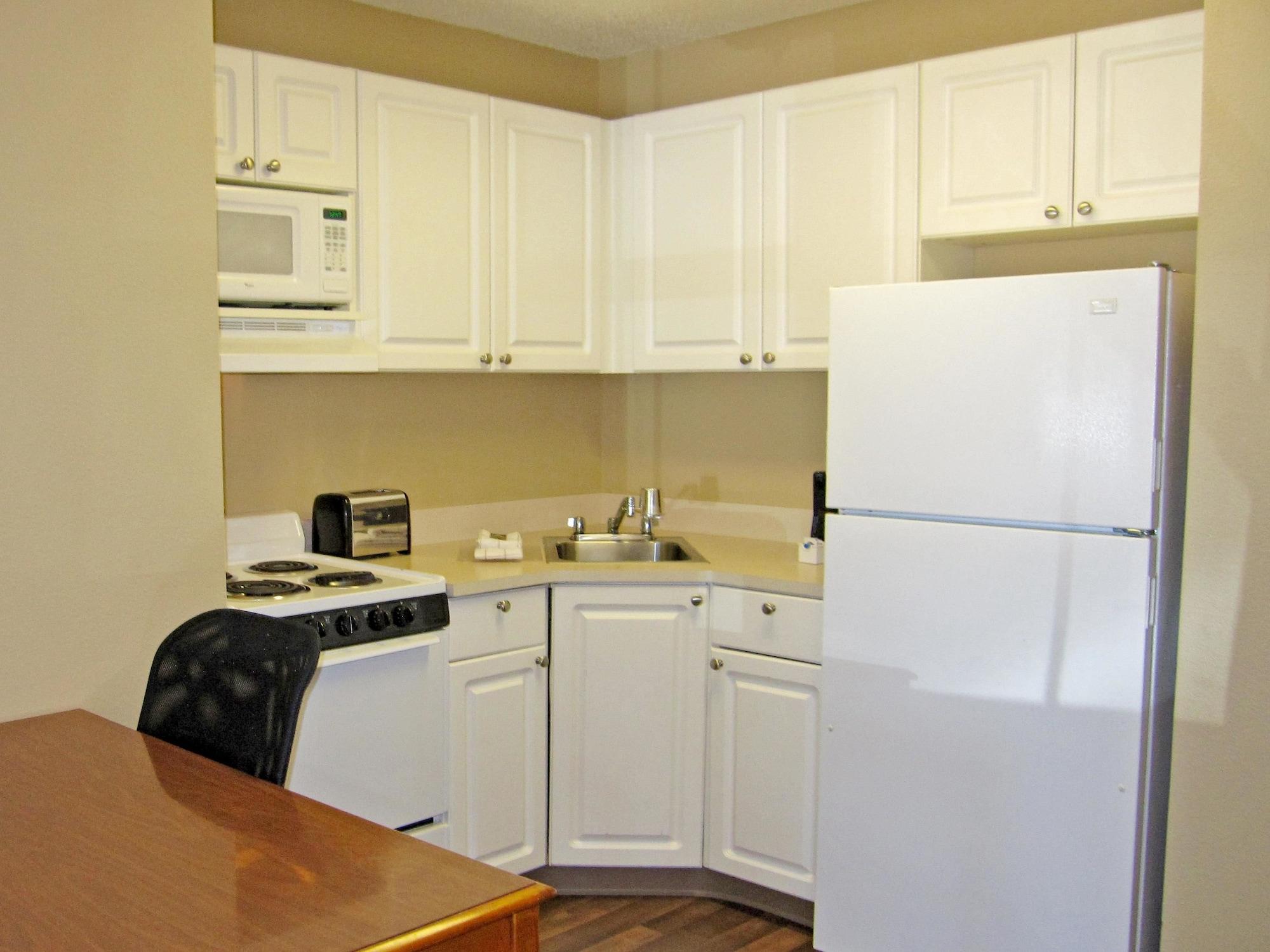 Extended Stay America Suites - Detroit - Novi - Orchard Hill Place Northville Exterior foto
