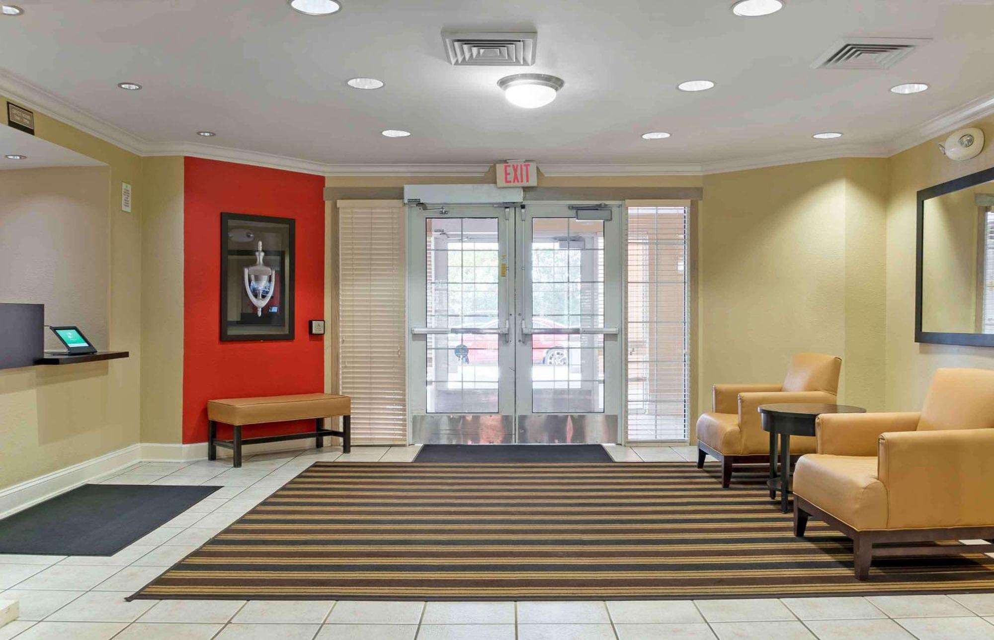 Extended Stay America Suites - Detroit - Novi - Orchard Hill Place Northville Exterior foto